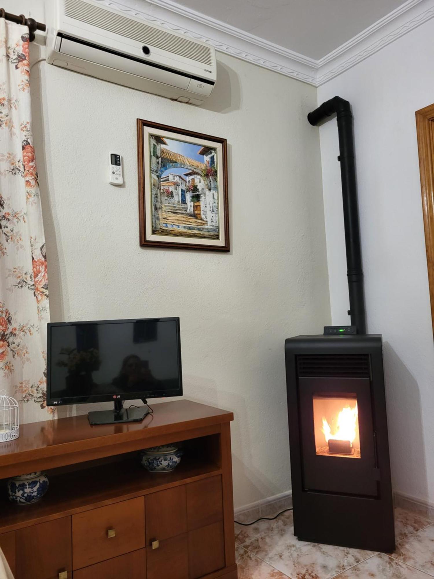אל בוסקה Apartamentos Los Arcos מראה חיצוני תמונה